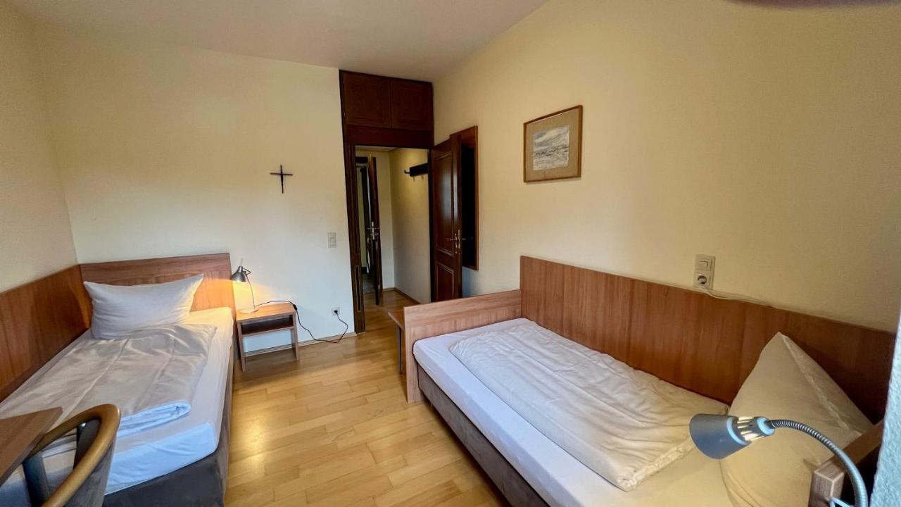 Kloster Steinfeld Gaestehaus Kall Ngoại thất bức ảnh