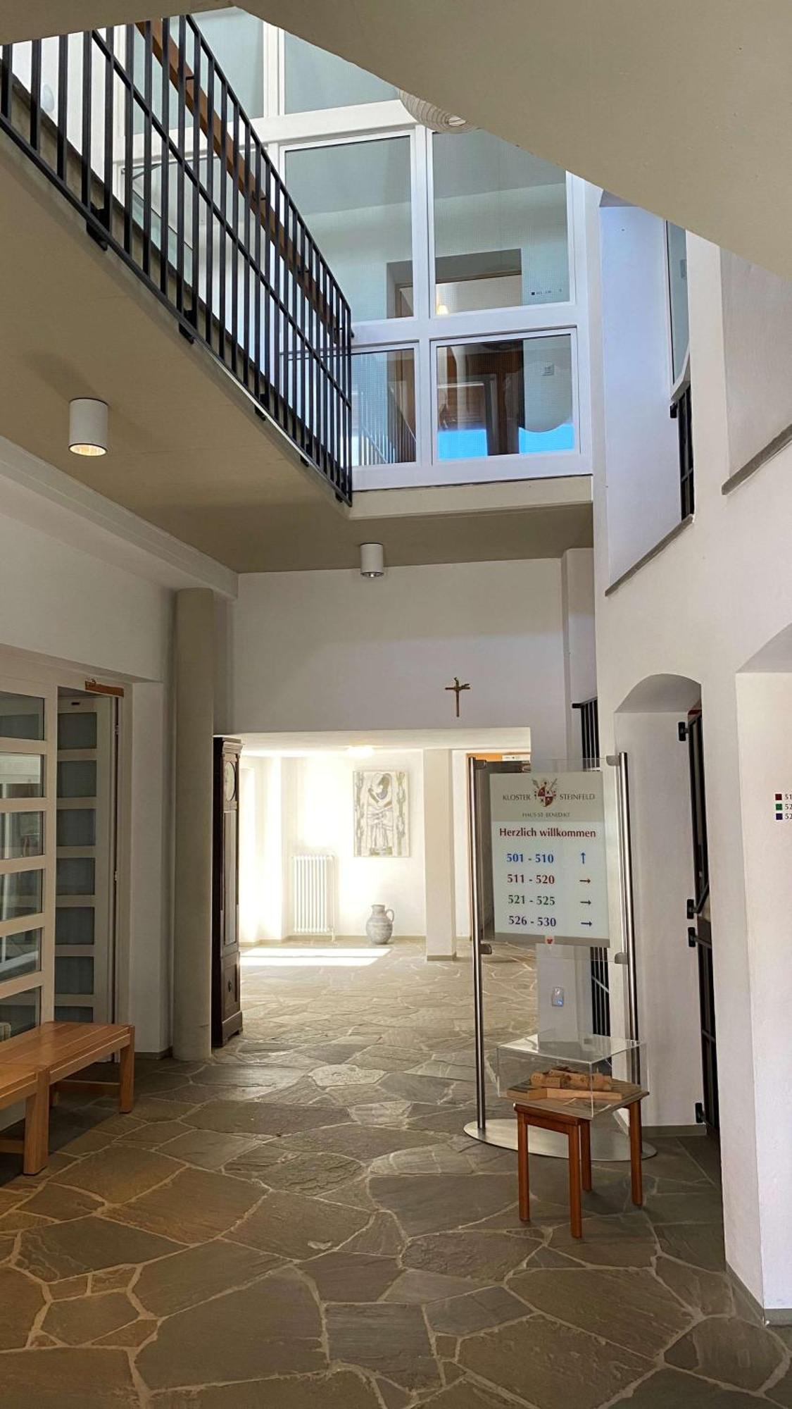 Kloster Steinfeld Gaestehaus Kall Ngoại thất bức ảnh